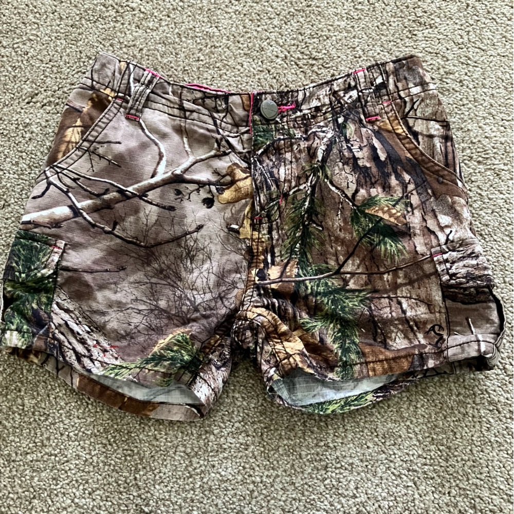 Carhartt Girls Size 7 Camouflage 100% Cotton Cargo Shorts Casual